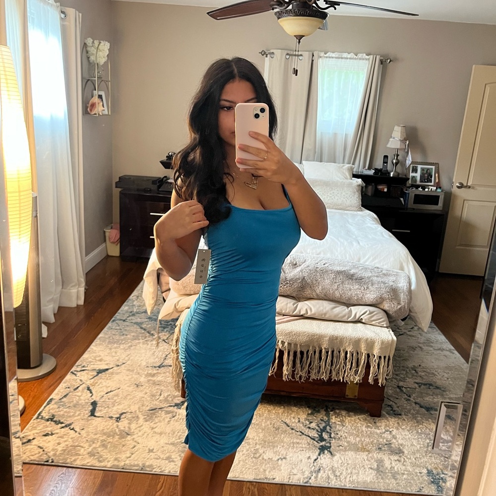 Elegant Blue Sleeveless Dress